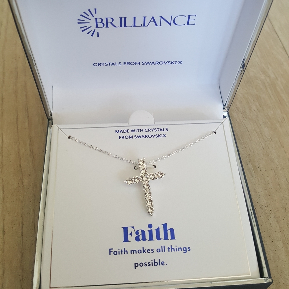 Swarovski  cross necklace - Picture 5 of 8